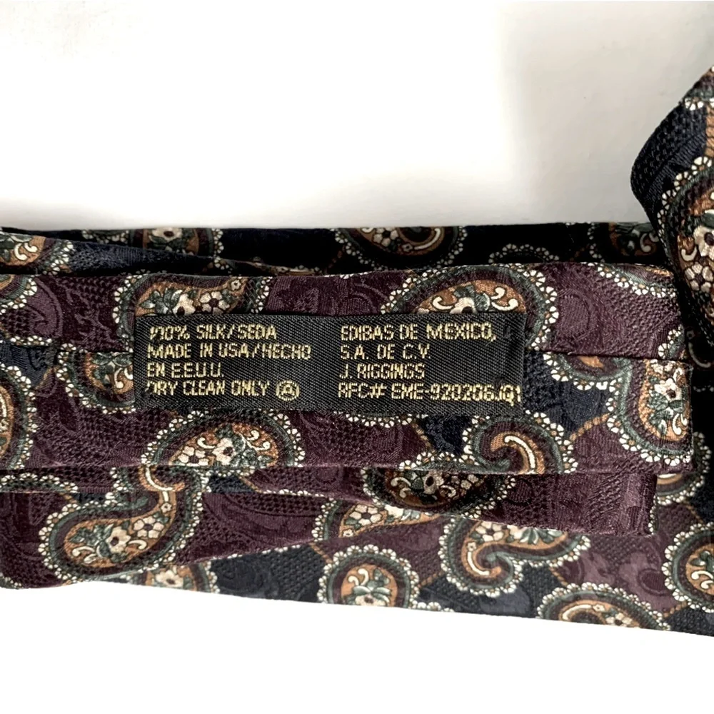 Hunting Horn 100% Silk Paisley Print Tie